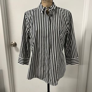 Chico size 2 button down blouse
